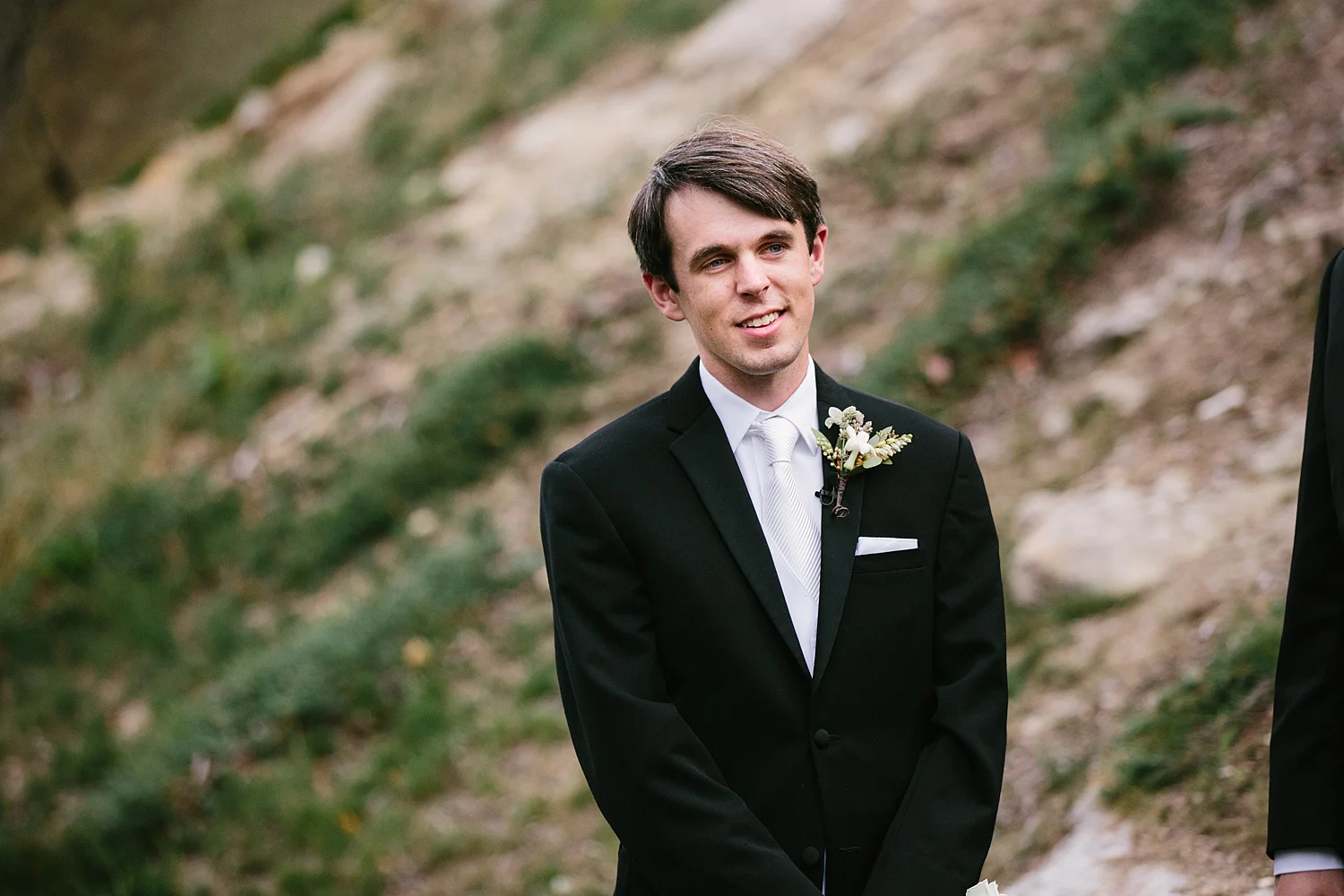 Jeremy-Russell-Cliffs-At-Glassy-Chapel-Wedding-15-17.jpg
