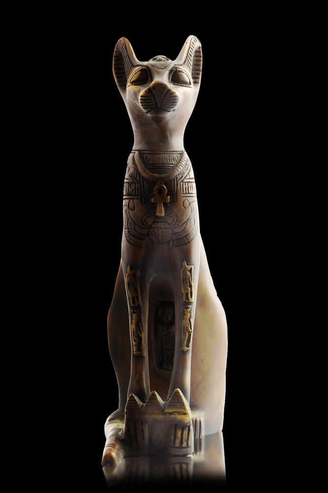 Ancient Egyptian cat statuette courtesy of Shutterstock