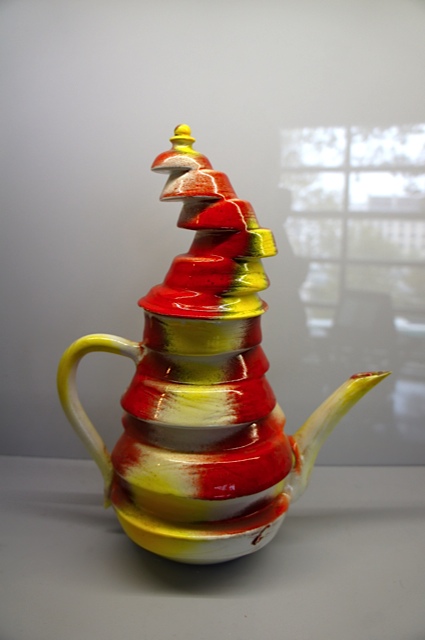 Deconstructed teapot