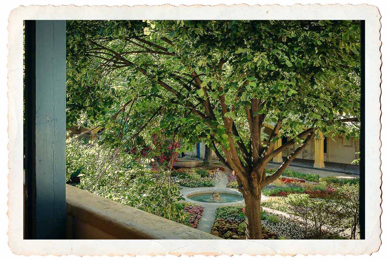 The Courtyard (my photo)…