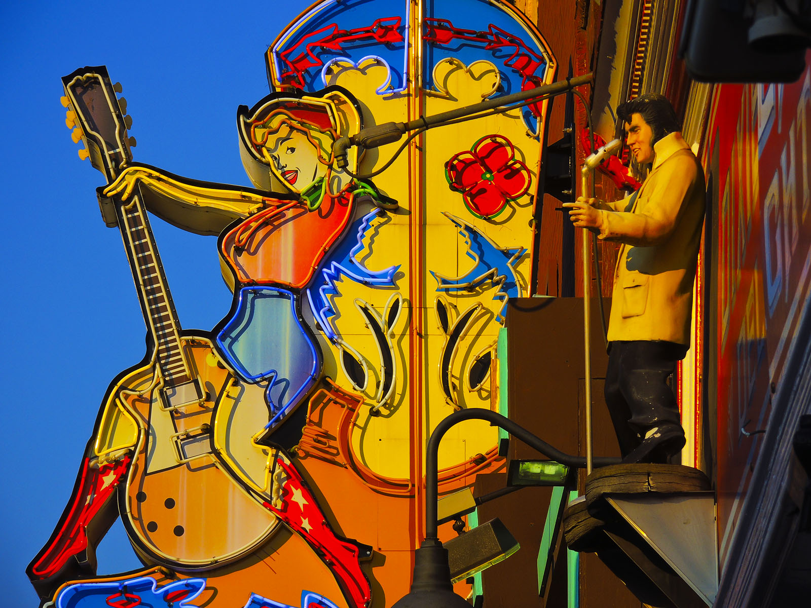"Betty Boots" ~ Nashville, Tennessee © 2014 Skip Hunt