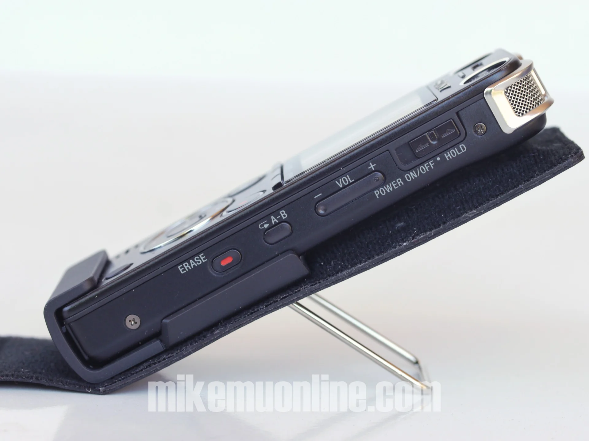 sony icdsx1000 24.jpg