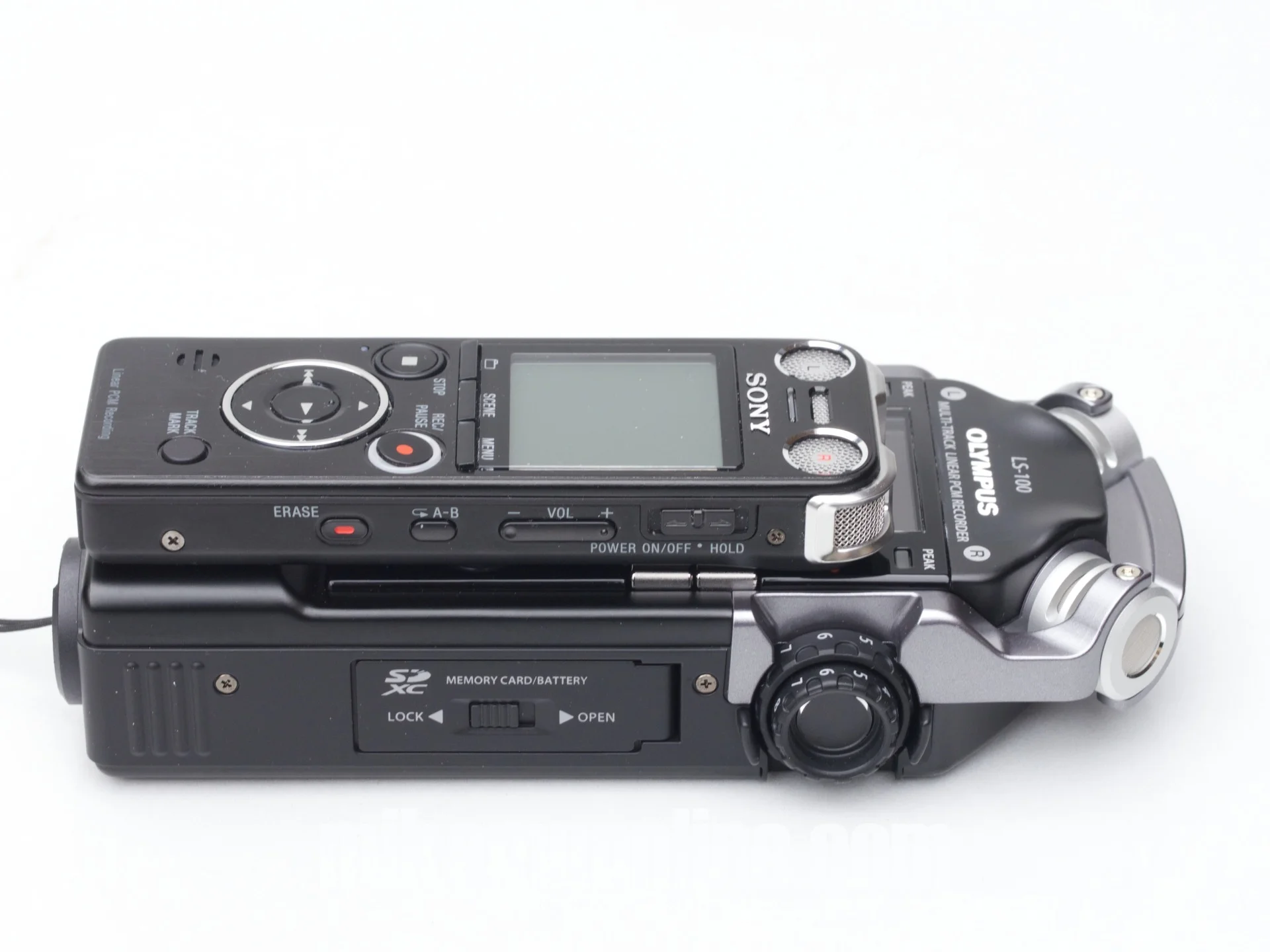 sony icdsx1000 11.jpg