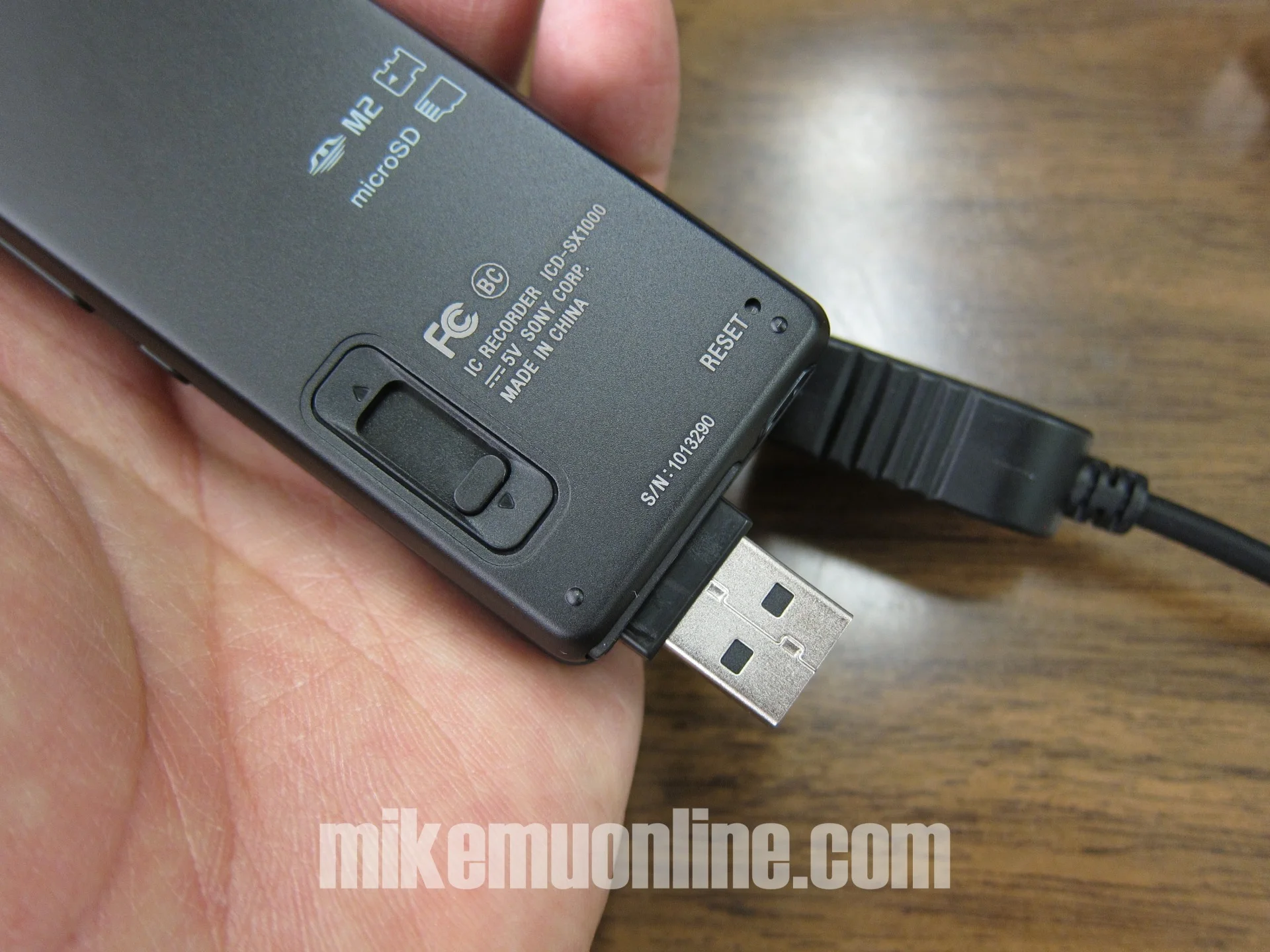 sony icdsx1000 42.jpg