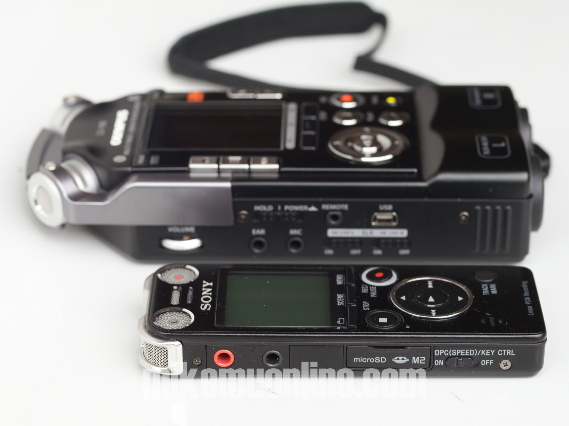 sony icdsx1000 6.jpg