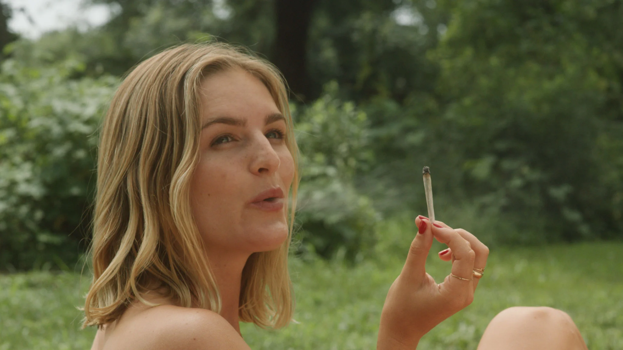 UTR_STILLS_v1_1.143.1.jpg