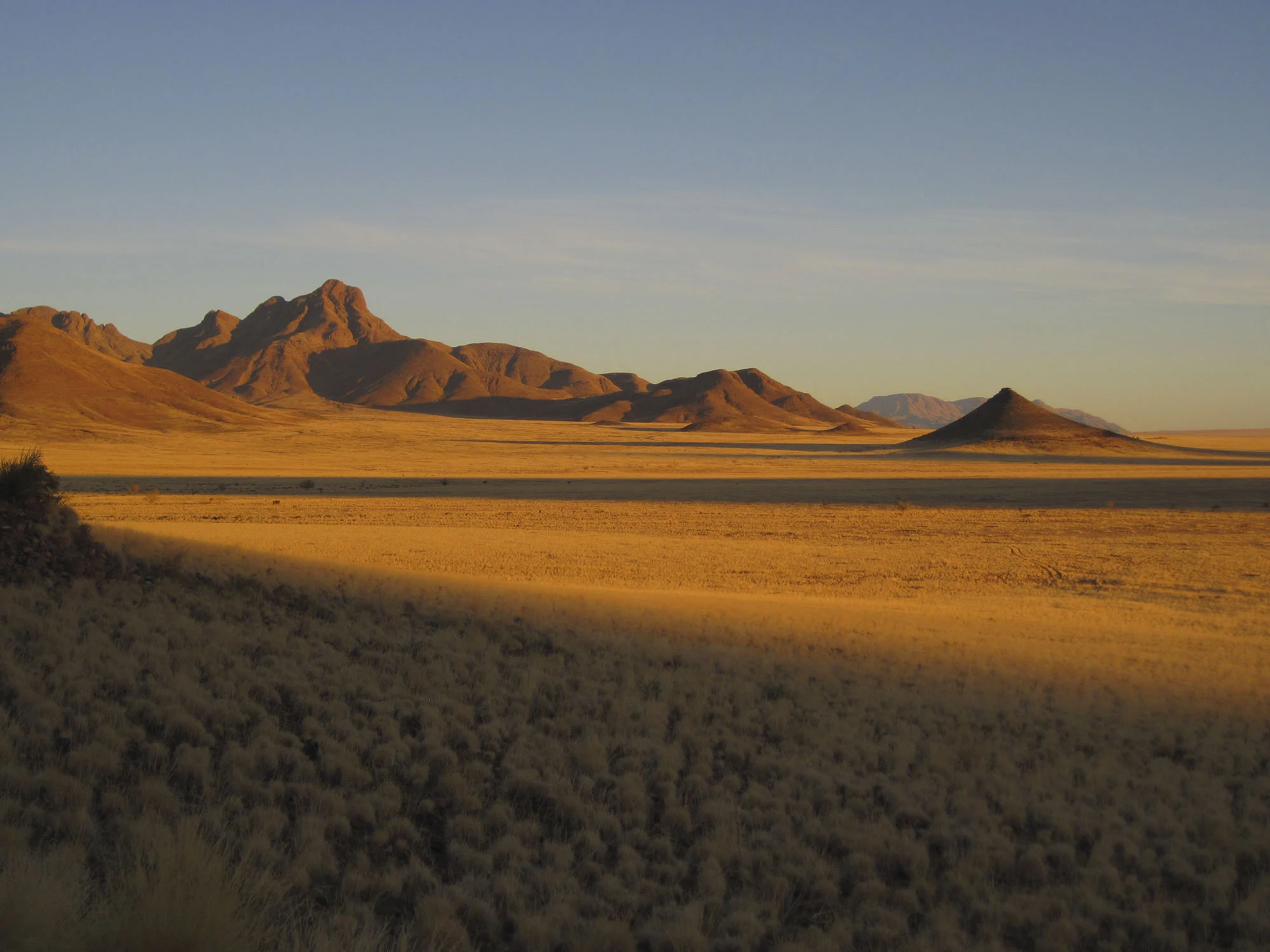 image12_sunsetmountains.jpg