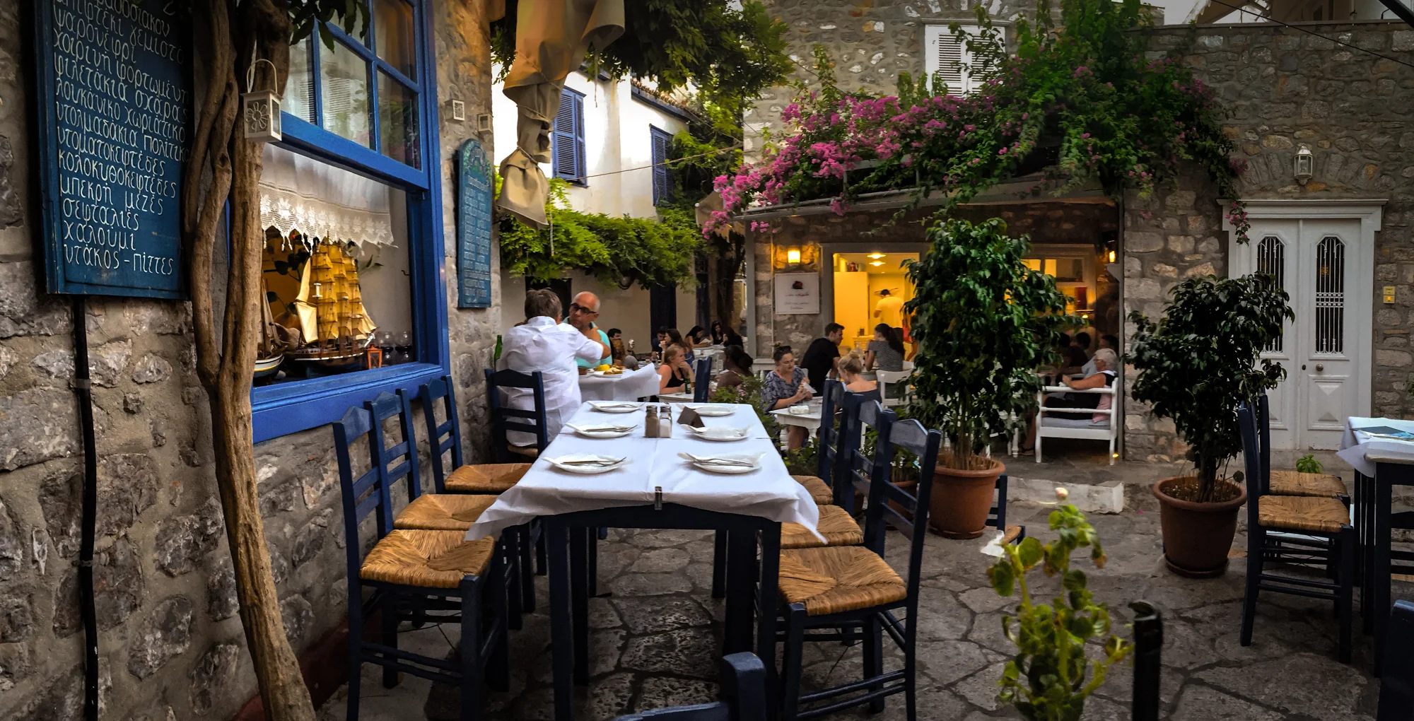 Courtyard dining