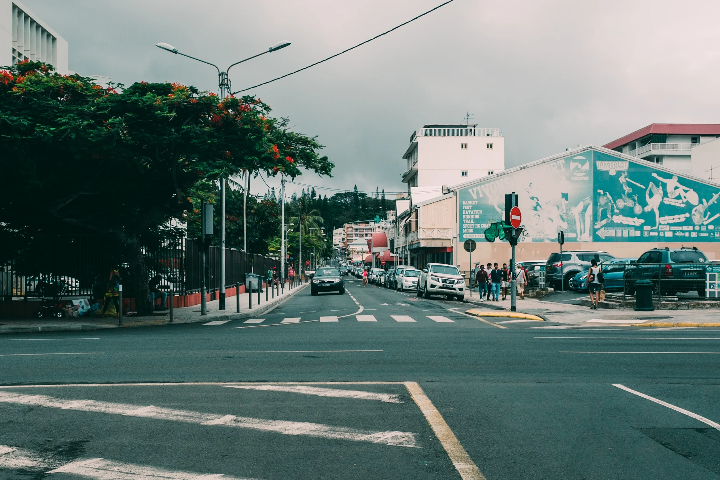 Crossing Noumea - (2018)