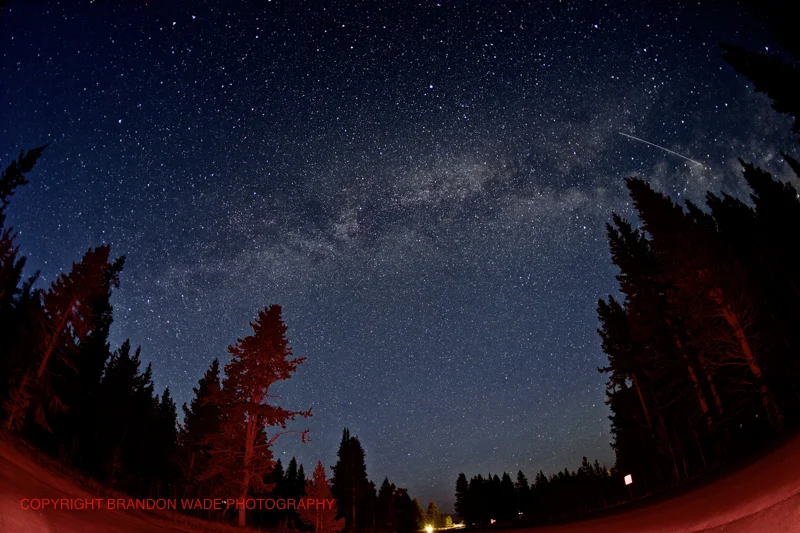 EDIT_BWX0841_12_Published_20170811_Yellowstone_GrandTeton_NationalPark_Wildlife_Elk_Deer_Bison_OldFaithfull_Gyser_Geothermal_Milkyway_InternationalSpaceStation_NightPhotography_Stars.jpg
