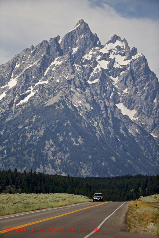 EDIT_BWX1465_17_Published_20170811_Yellowstone_GrandTeton_NationalPark_Wildlife_Elk_Deer_Bison_OldFaithfull_Gyser_Geothermal_Milkyway_InternationalSpaceStation_NightPhotography_Stars.jpg