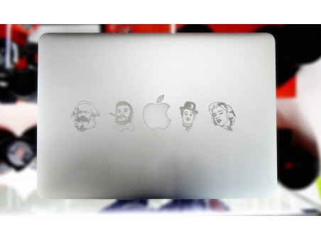Картинка отсюда: http://top-store.ru/shop/product/gravirovka_na_korpuse_macbook