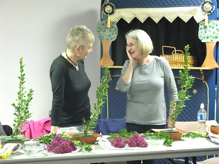 Bedford Library Ikebana Workshop
