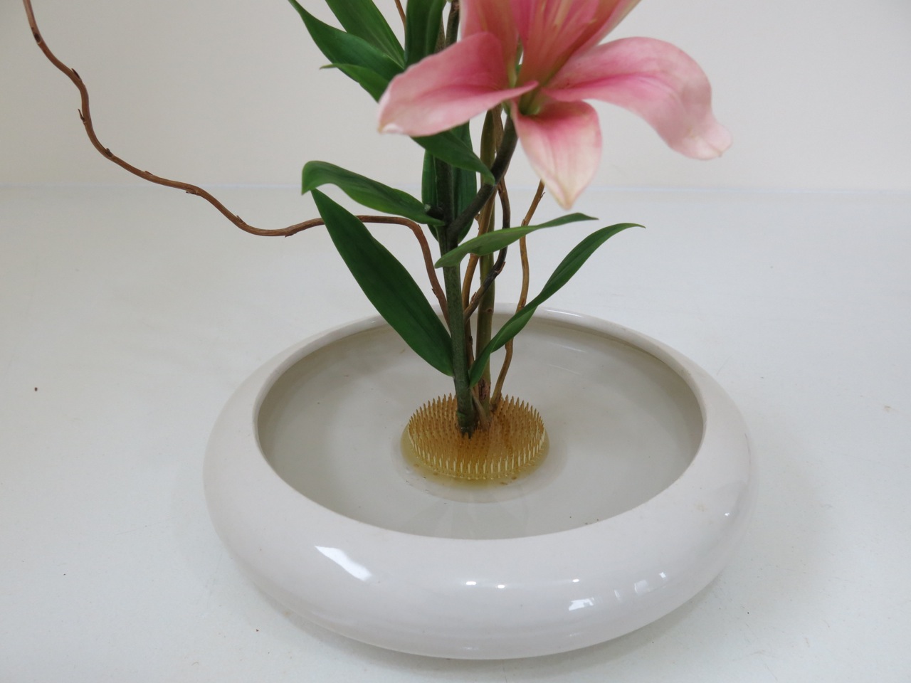 It "disappears" in a white container.