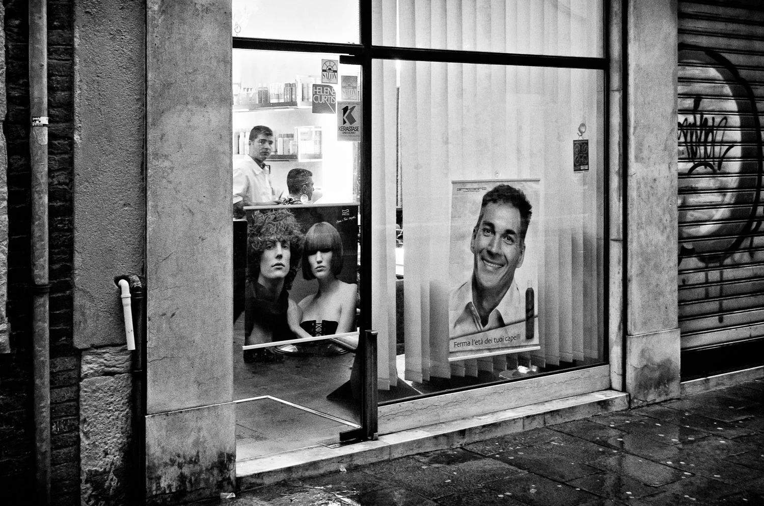 Venetian Barber | Mark Lindsay