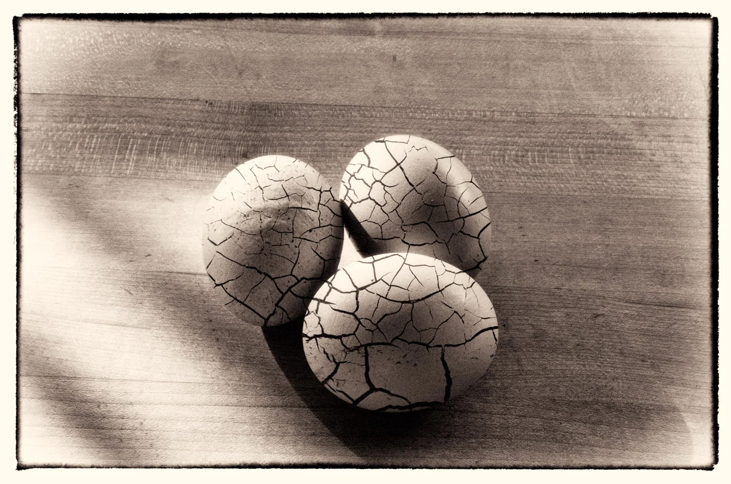 Cracked Eggs | Mark Lindsay