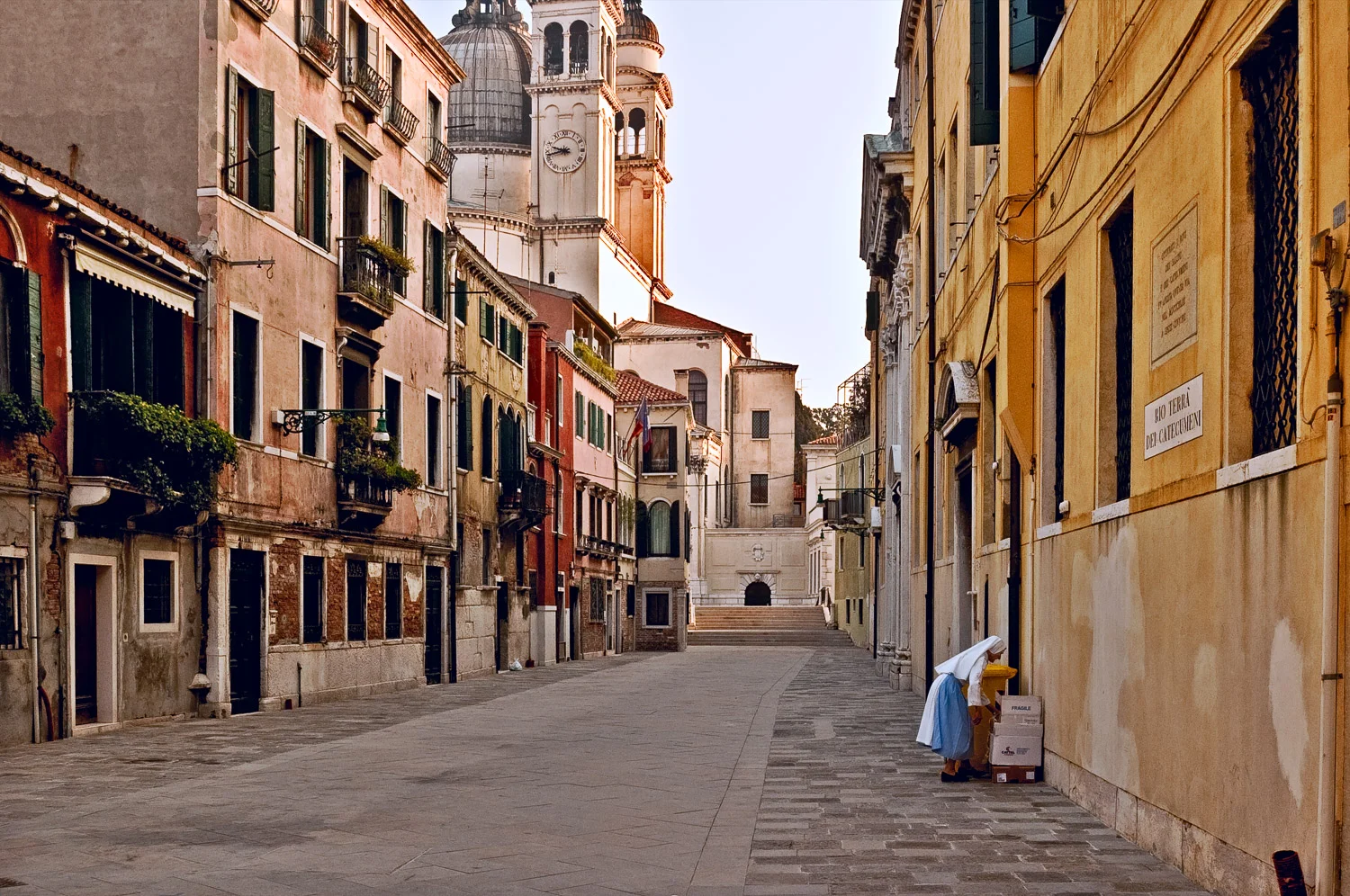 Christmas Eve 2005, Venice | Mark Lindsay