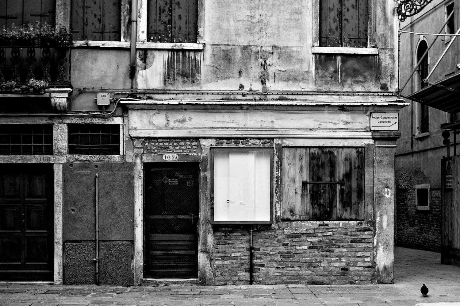 Venetian Ghosts #8 | Mark Lindsay