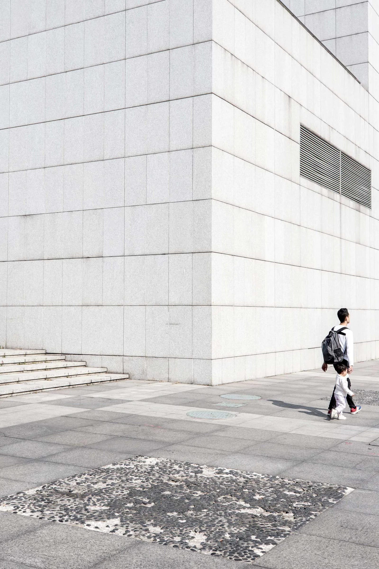 You’re Never Alone in Shenzhen Capturing the loneliness at the heart of China’s technology industry, this series examines the emptiness of a city purpose-built for ideas, rather than people