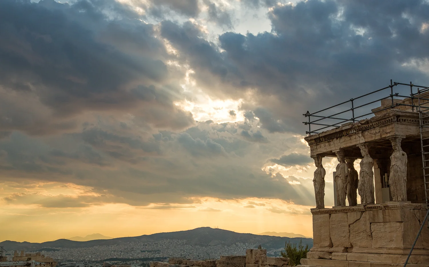  Porch of the Caryatids. 
