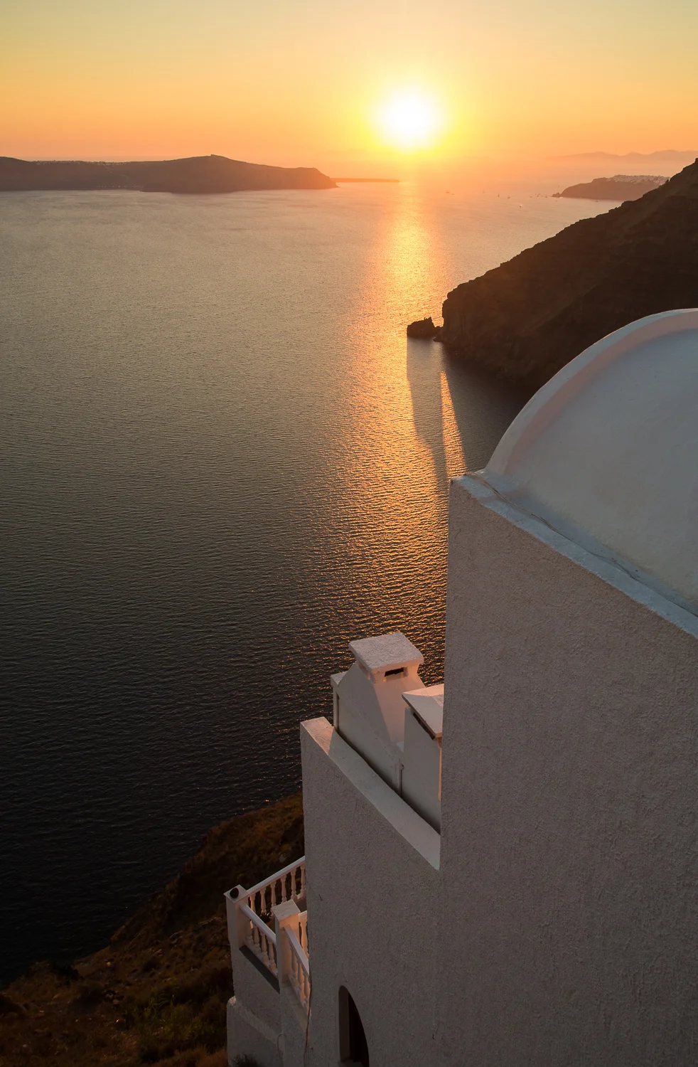  Santorini. 