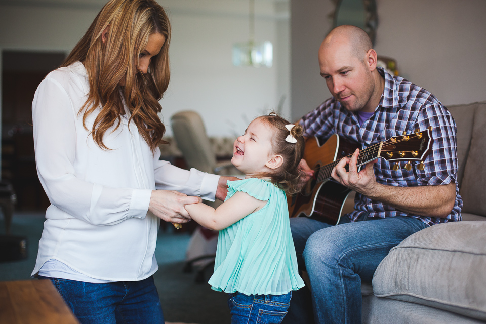 Lifestyle family session indoors-5137.jpg