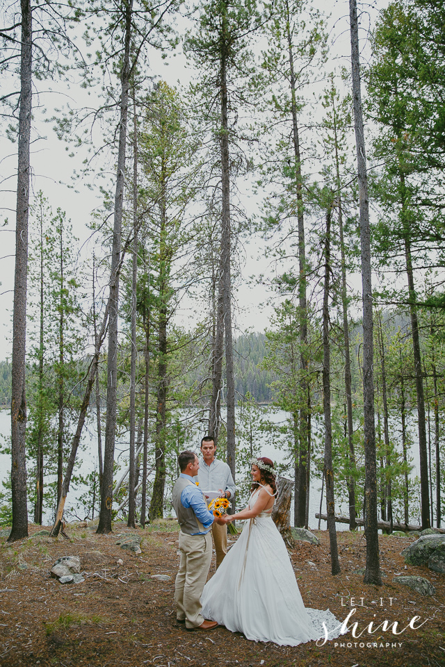 Mountain Elopement Warm Lake Idaho Let it Shine Photography-7502.jpg