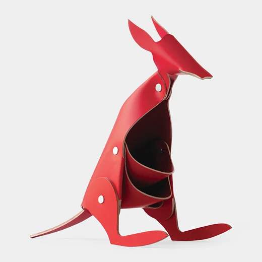 63920_A2_Amigo_Desk_Accessory_Kangaroo.jpeg