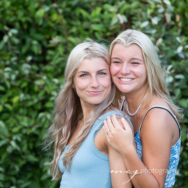 When mom gets her Two favorite daughters in one frame. The oldest favorite daughter and the youngest favorite daughter. 
*
*
*
#follybeach #hugyoursister #sisters