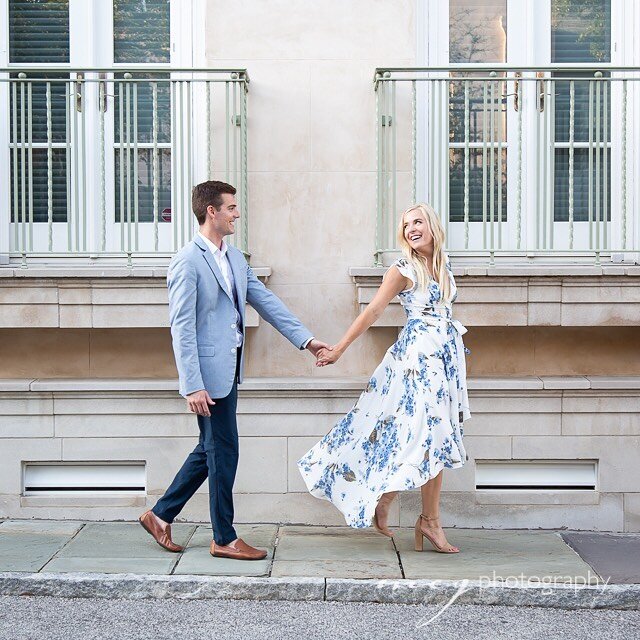 Engagement cuties strolling Charleston sidewalks. Feeling a sass in the city vibe. 📷 👠 
*
*
*
#charlestonelifestyle #engagement #charlestonweddingphotographer