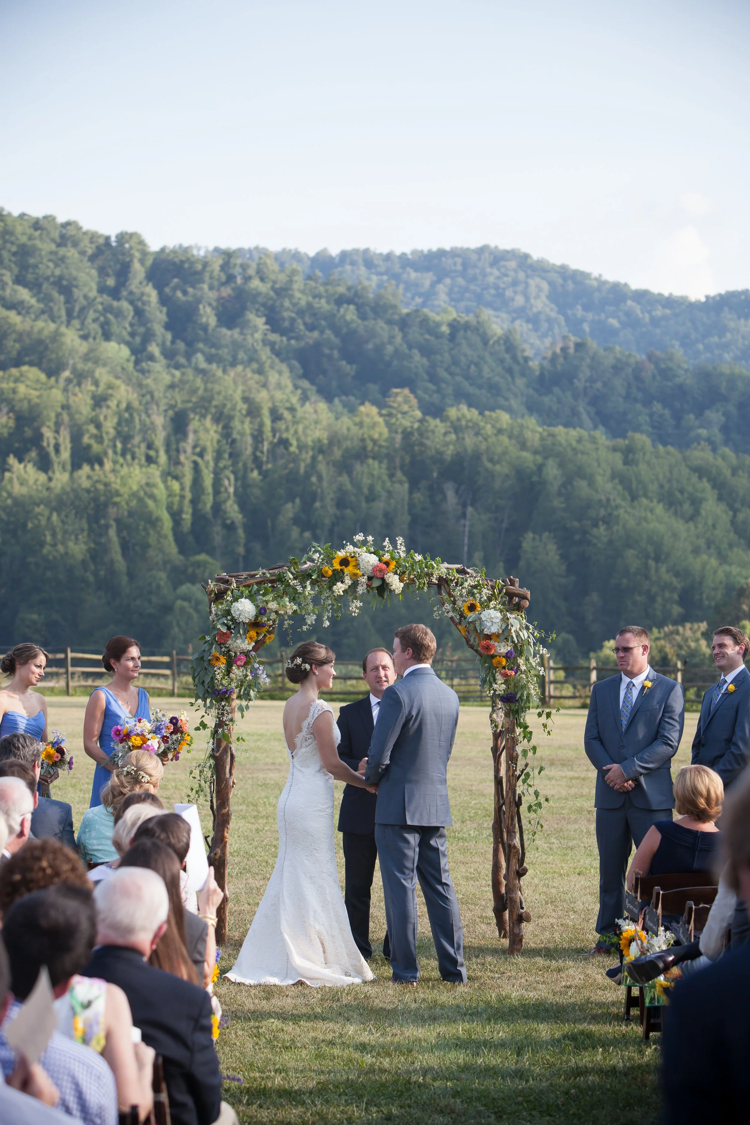 mountain-vows-with-a-view.jpg