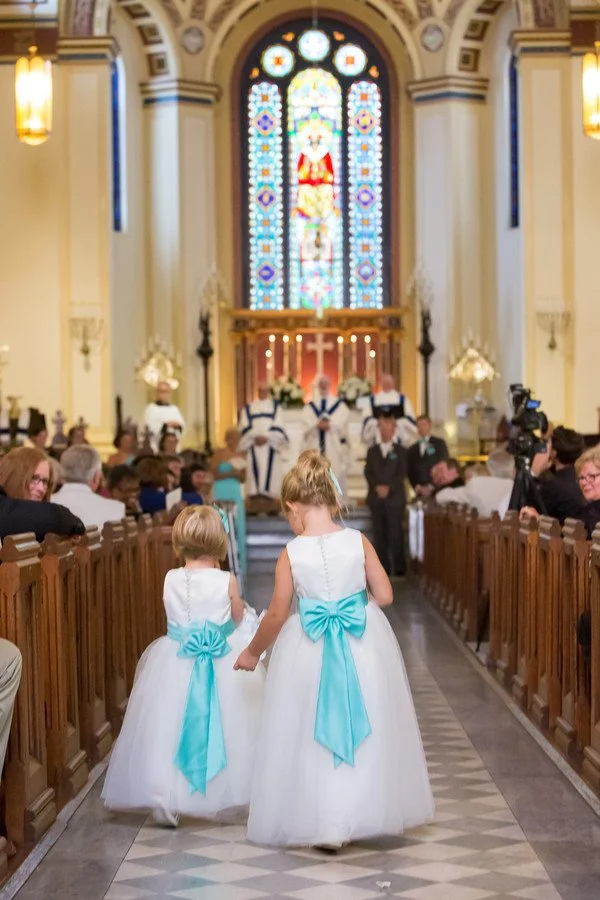 flower-girls-in-church.jpg