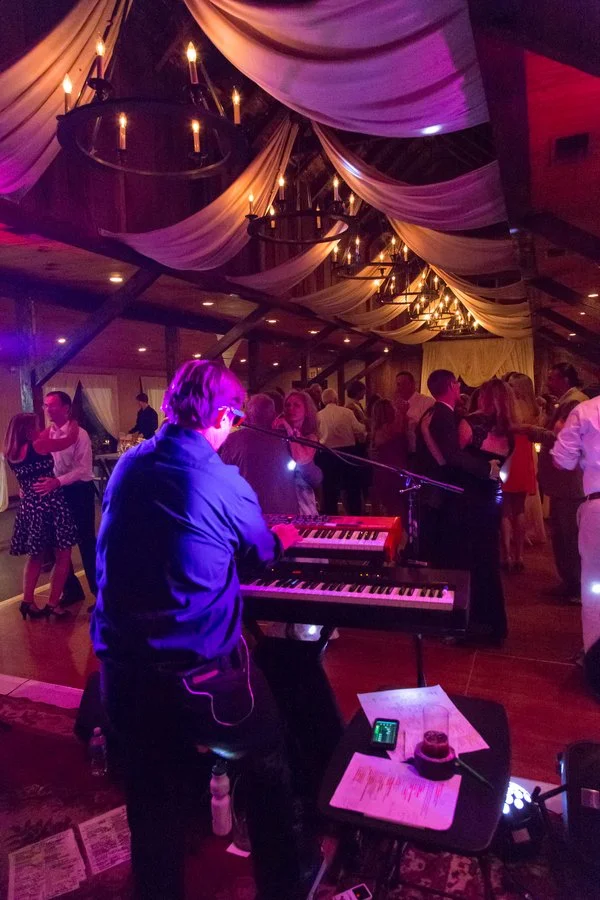 reception-dance-floor.jpg