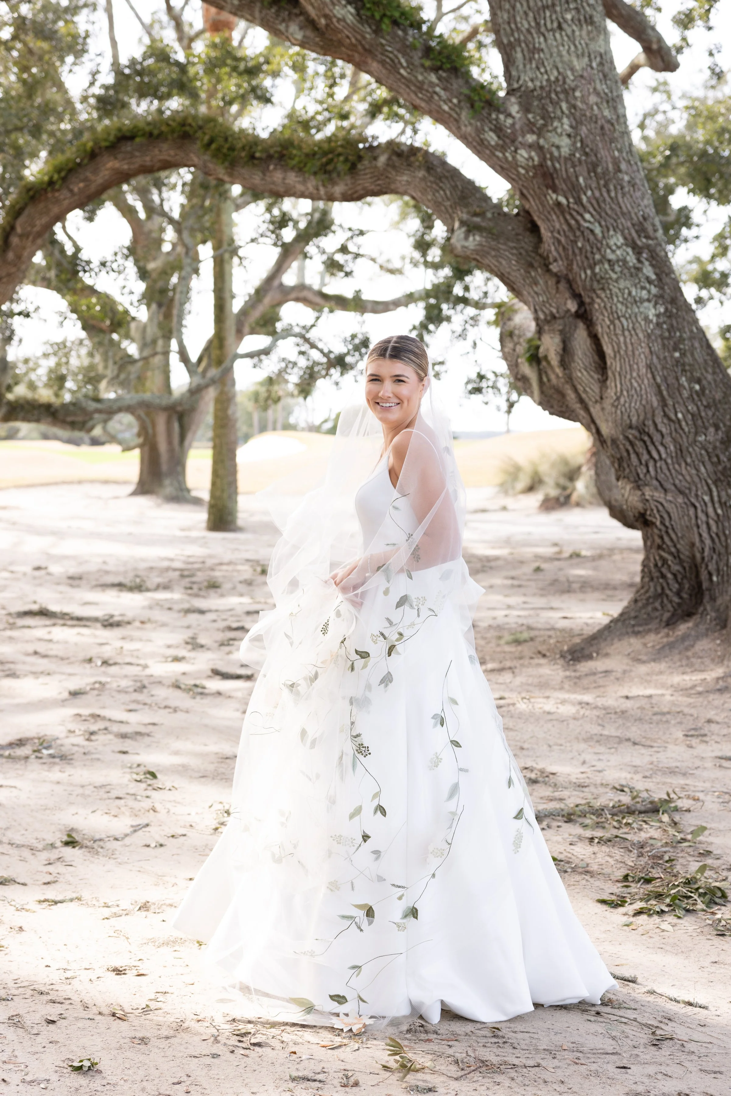 Kiawah-Wedding-Venue-River-Course-bridal.jpg