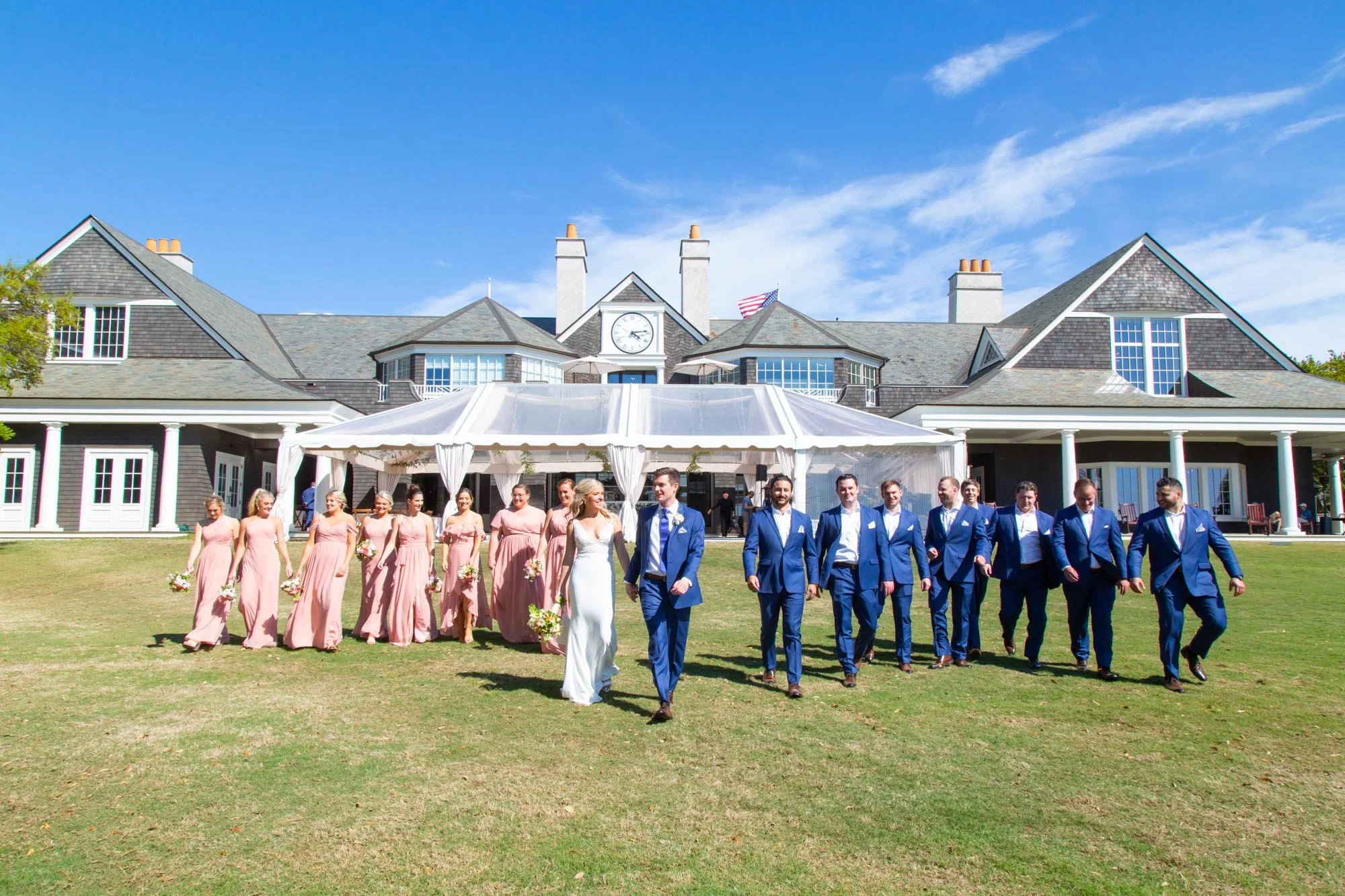 Kiawah-Wedding-Venue-River-Course-bridal-party.jpg