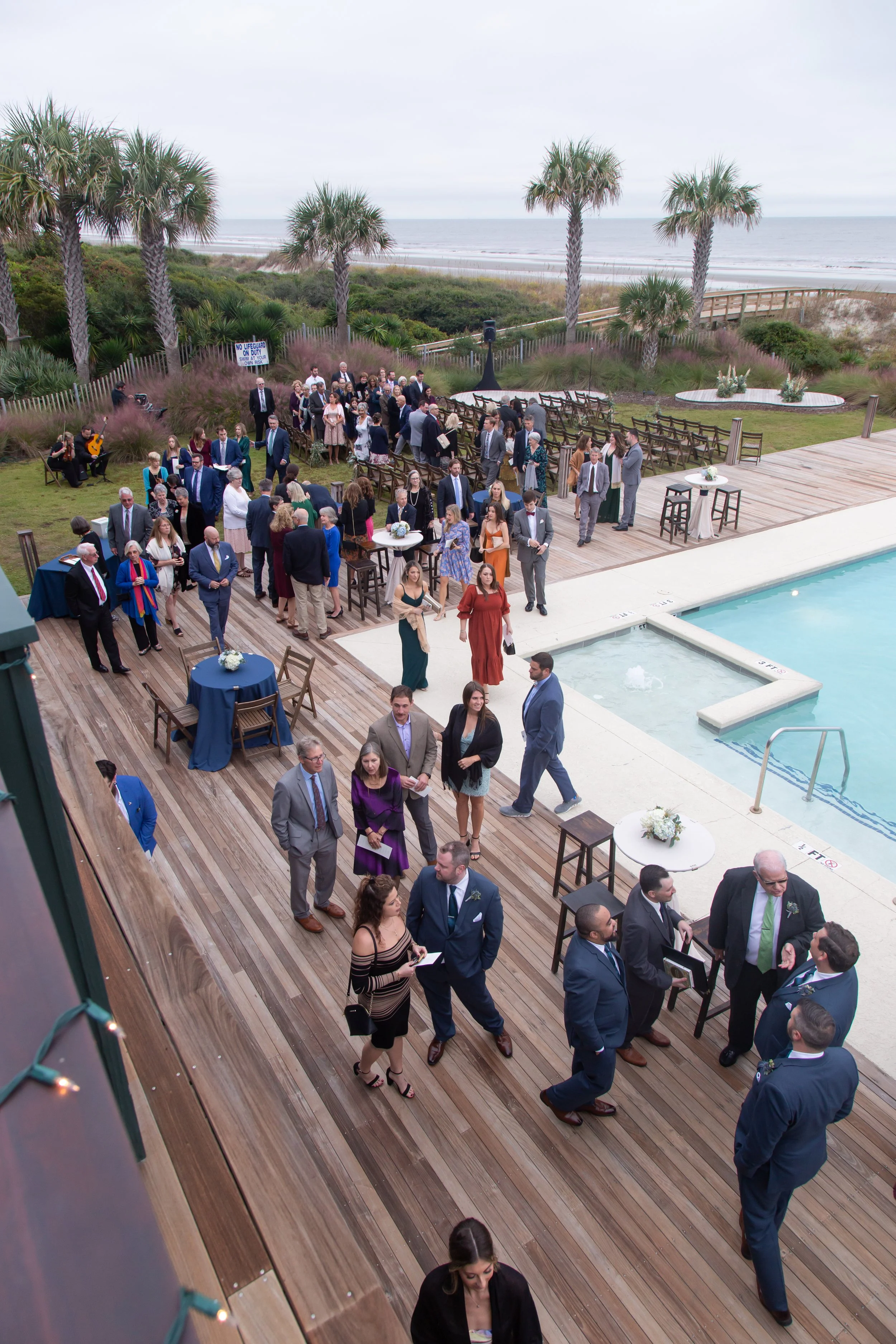 Kiawah-Wedding-Venue-Sandcastle-cocktail-hour.jpg