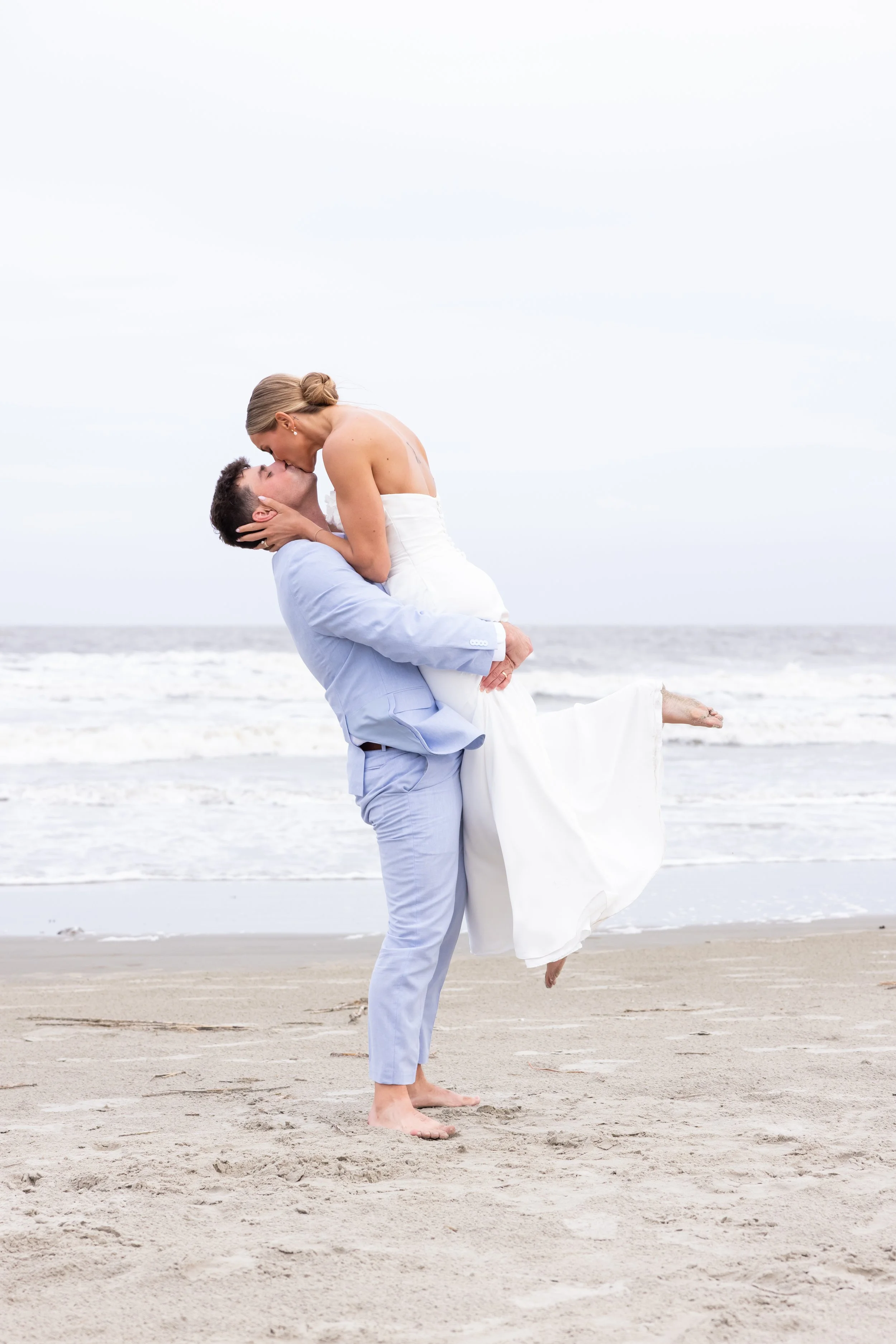 Kiawah-Wedding-Venue-Sandcastle-beach-couple.jpg