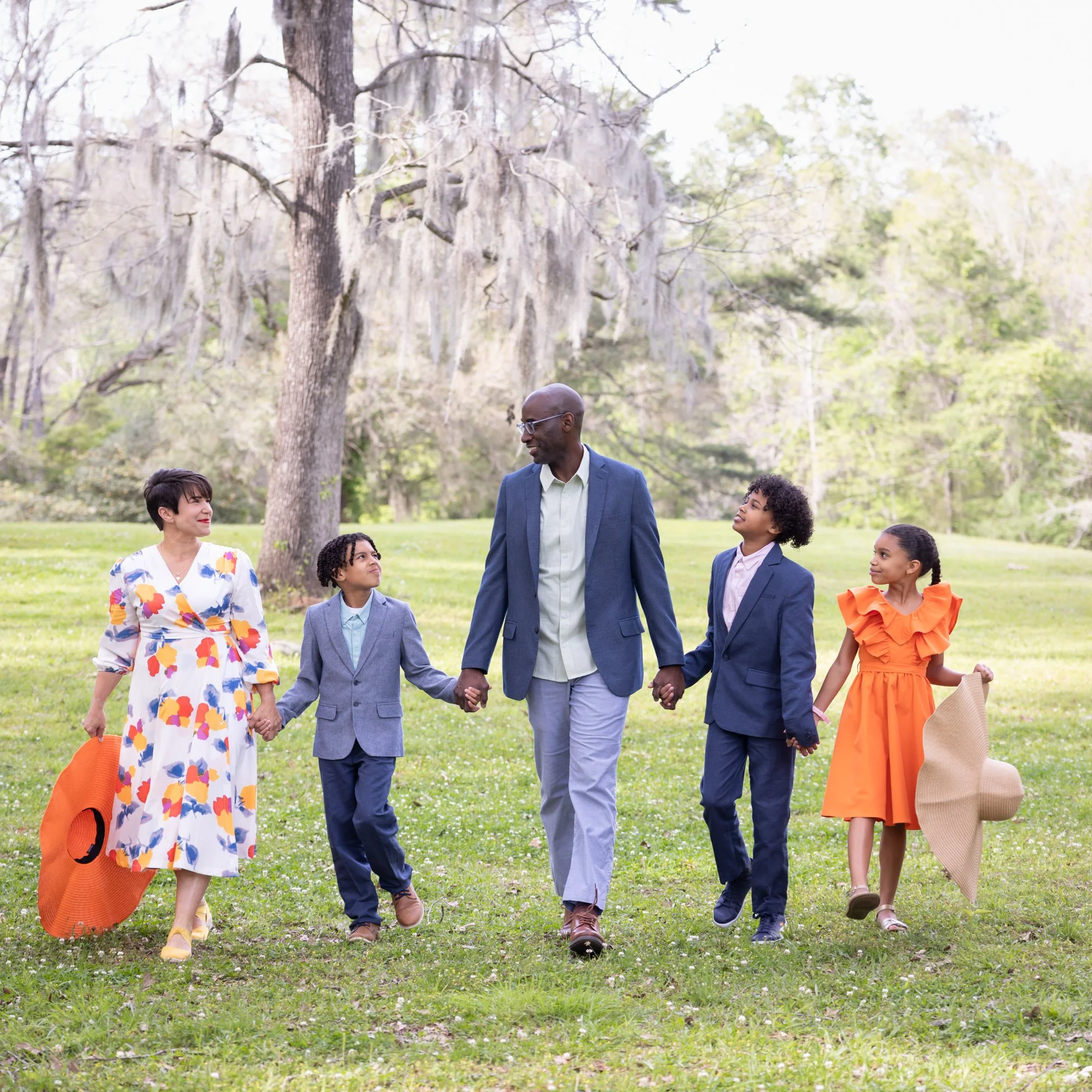 candid of family of five in spring