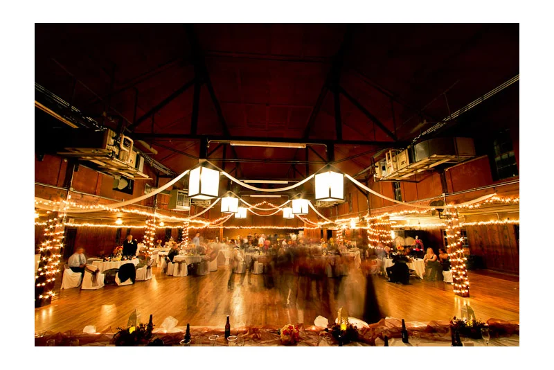 Cleveland Wedding Photographer
http://www.toomuchawesomeness.com