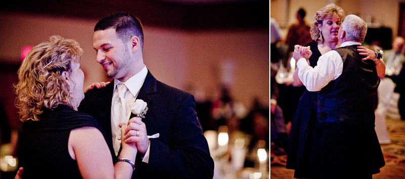 Cleveland Wedding Photographer
http://www.toomuchawesomeness.com