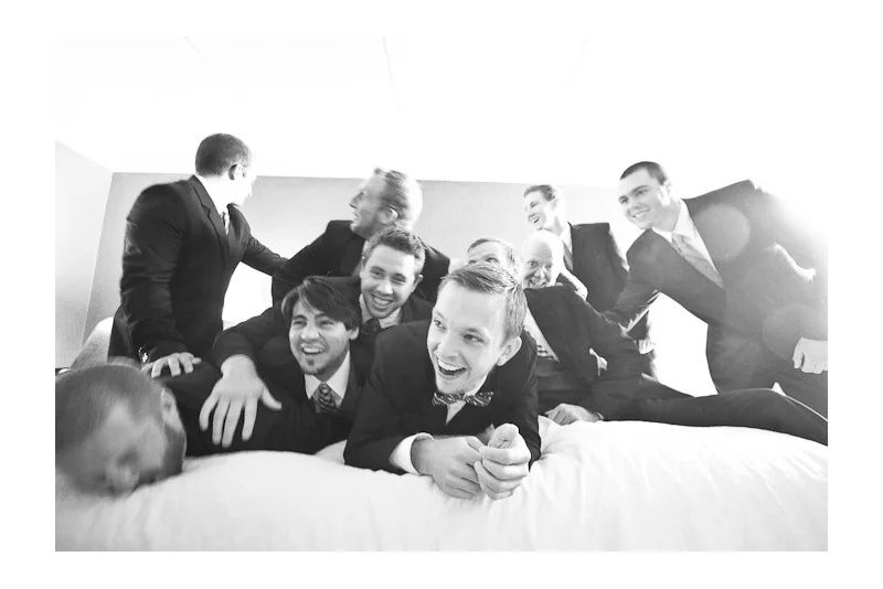 Cleveland Wedding Photographer http://www.toomuchawesomeness.com