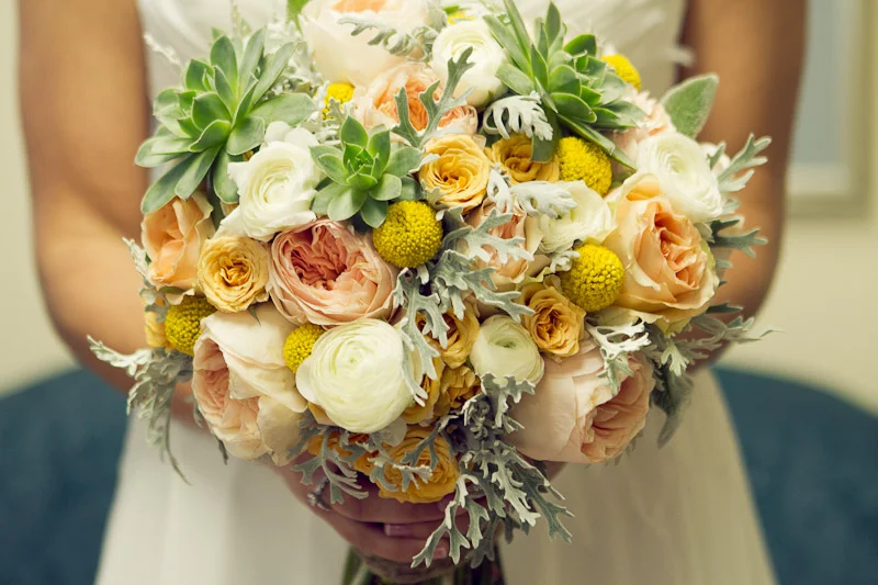 Cleveland Wedding Photographer http://www.toomuchawesomeness.com