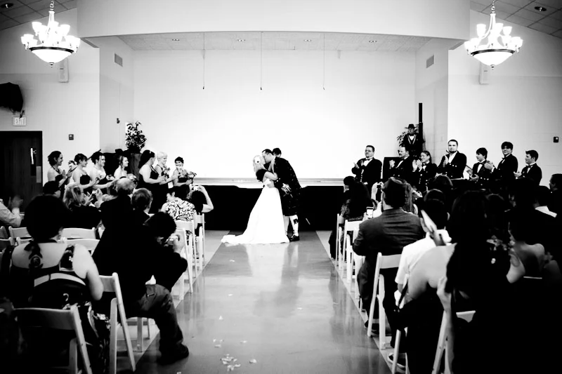 Cleveland Wedding Photographer http://www.toomuchawesomeness.com