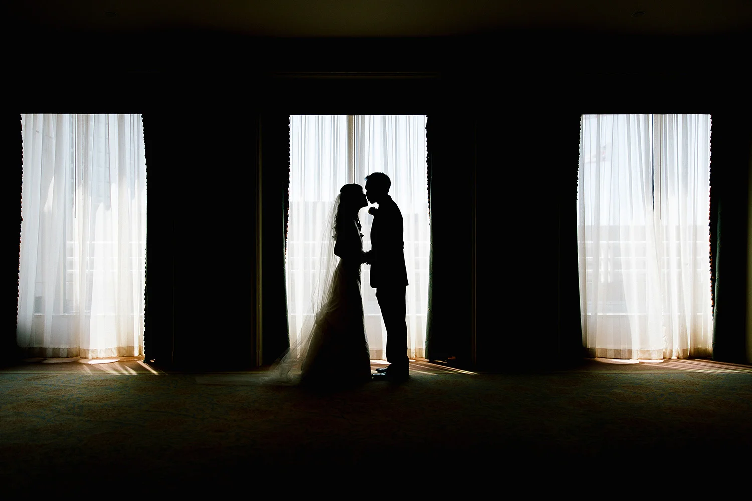 Cleveland Wedding Photographer - Susan and Patrick - Ritz Carlton 