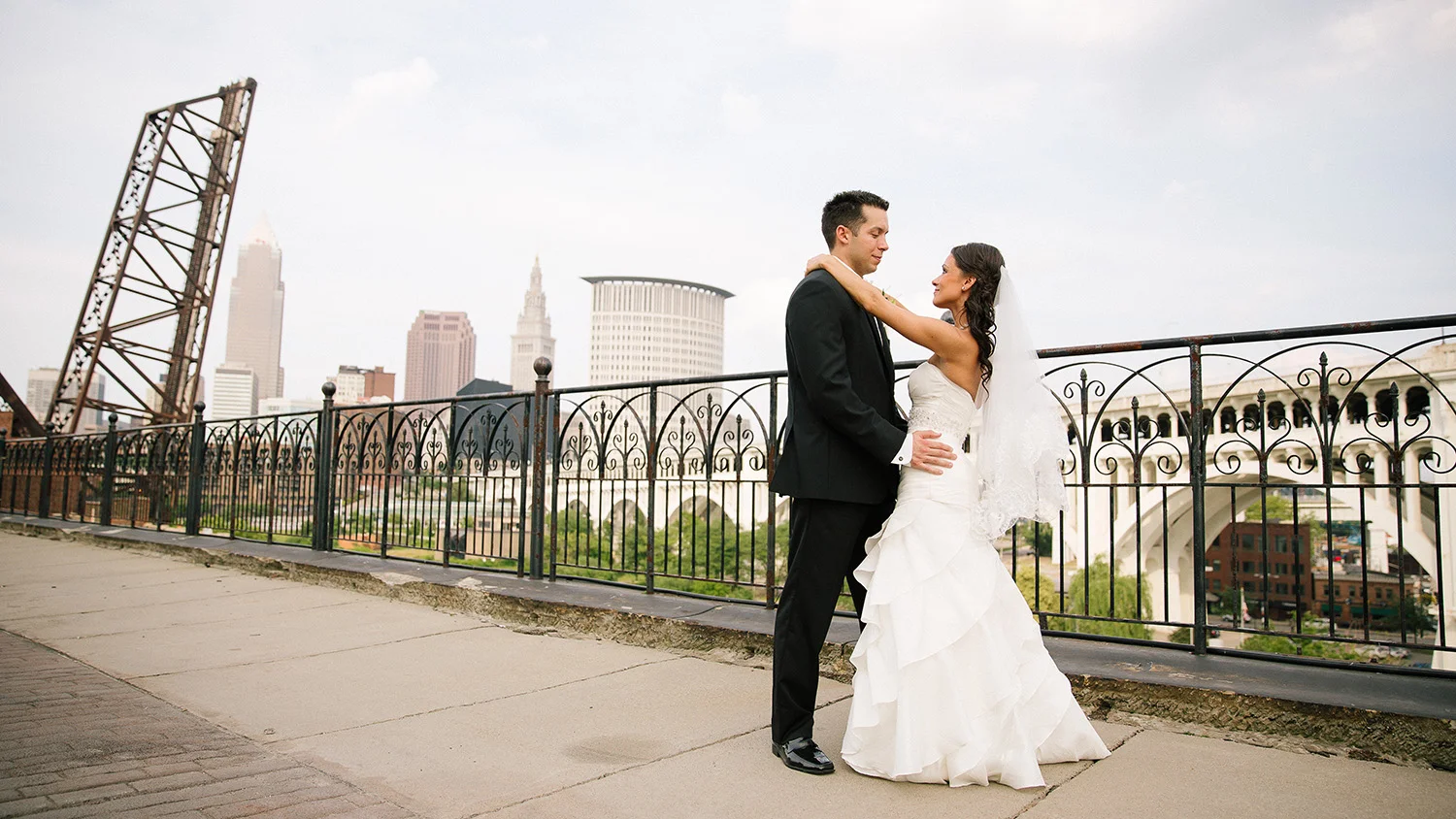 Cleveland Wedding Photographer - Windows on the River - Mere and Joe - too much awesomeness