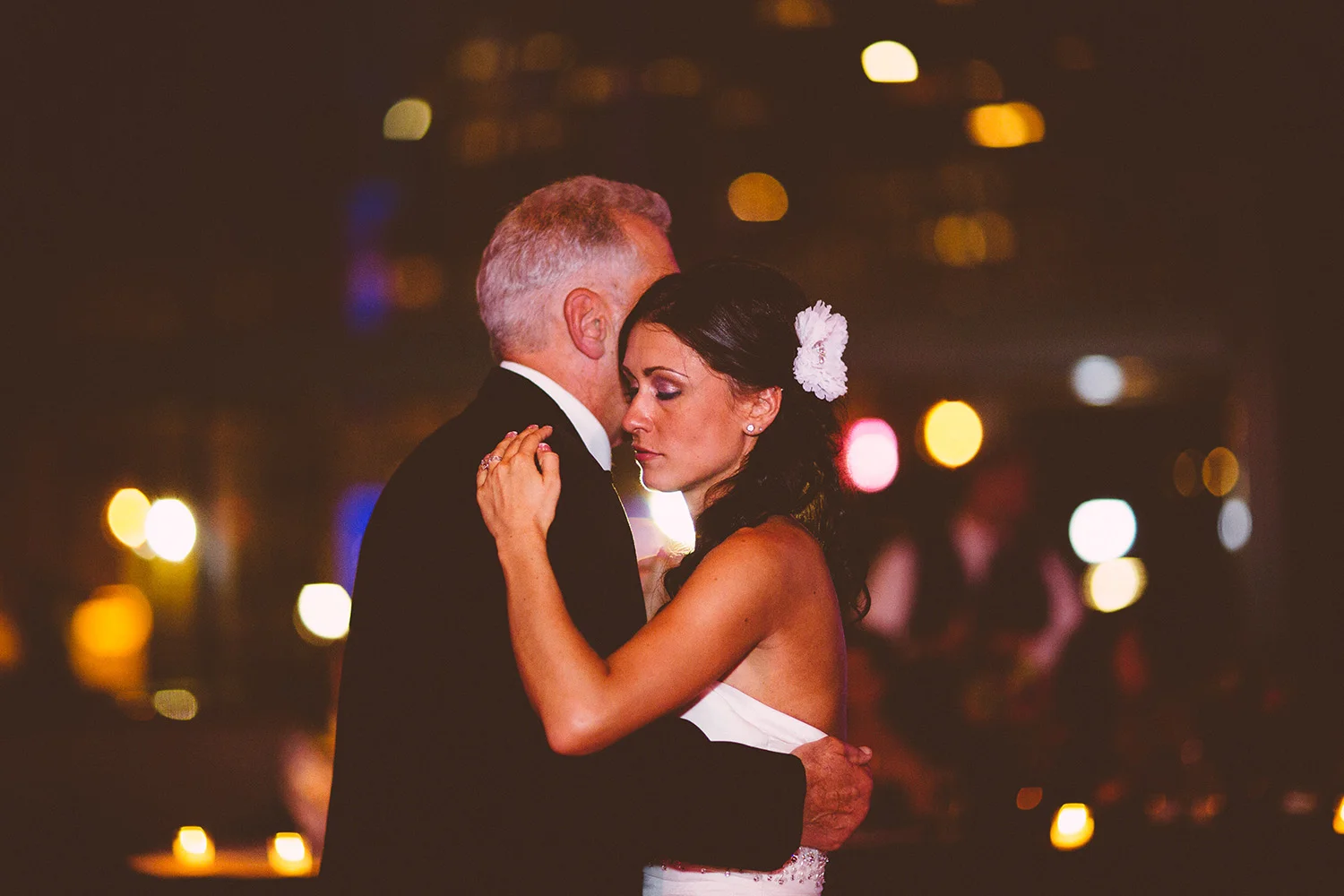 Cleveland Wedding Photographer - Windows on the River - Mere and Joe - too much awesomeness