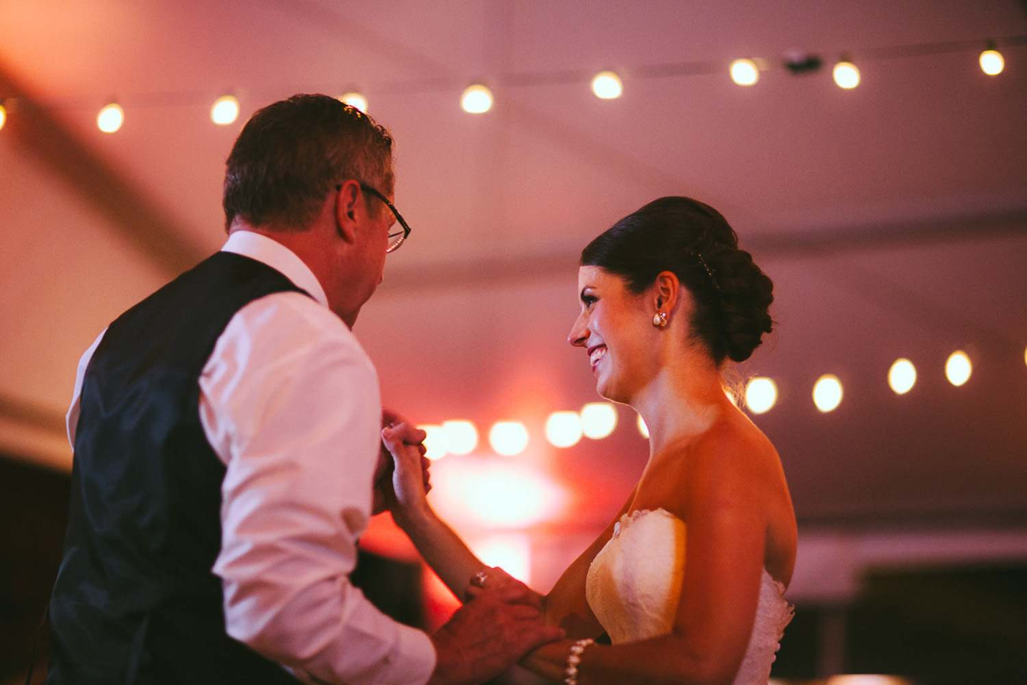 Cleveland Yacht Club Wedding Photographer CYC 45.jpg