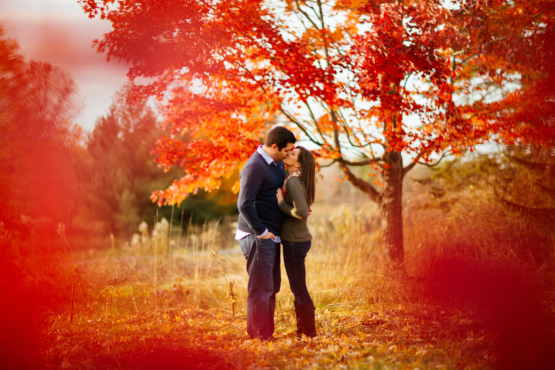 Patterson Fruit Farm Fall Engagement Session Photos in Cleveland 06.jpg