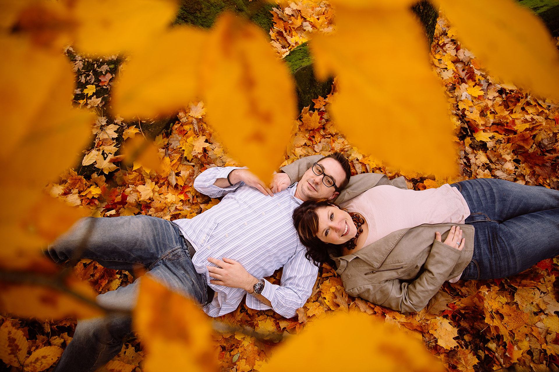 Olmsted Falls Autumn Engagement Photographer 09.jpg