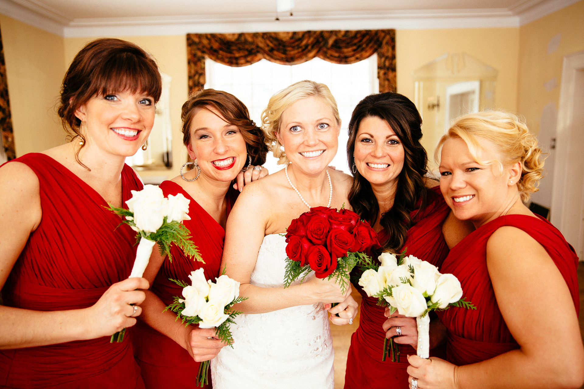 Cleveland Winter Wedding at Milan Villa 27.jpg